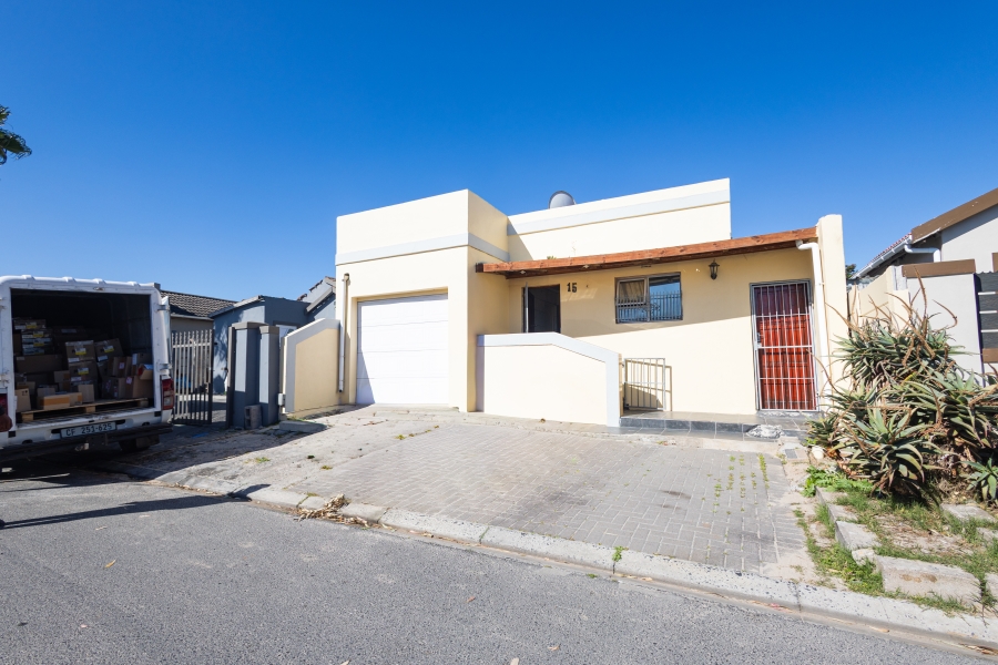 3 Bedroom Property for Sale in Highbury Park Western Cape